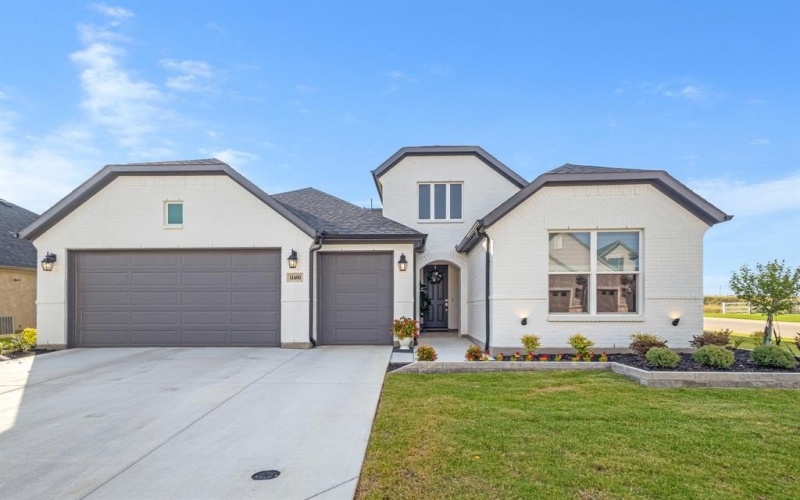 11400 Iron Bark Drive, Denton, TX 76207, 2 Bedrooms Bedrooms, ,2 BathroomsBathrooms,Residential,For Sale,11400 Iron Bark Drive,20980197
