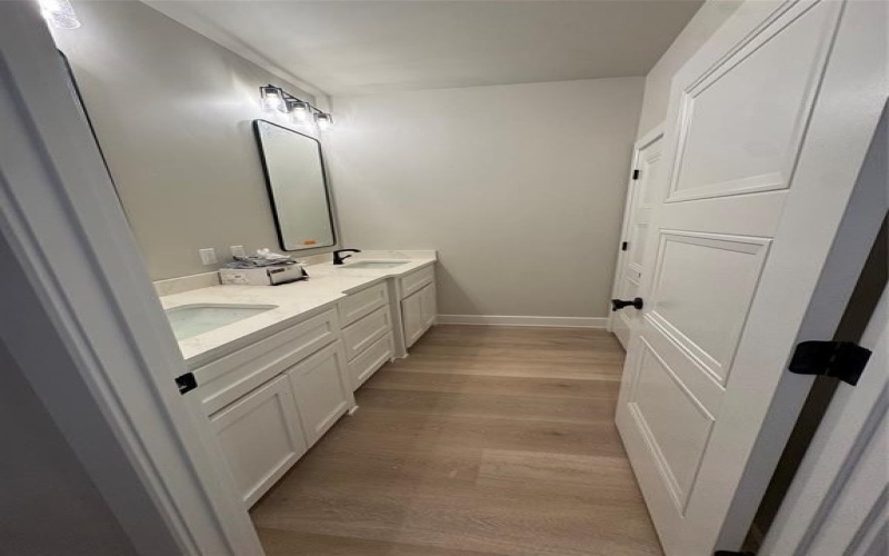 5107 Rossland Road, Abilene, TX 79606, 4 Bedrooms Bedrooms, ,2 BathroomsBathrooms,Residential,For Sale,5107 Rossland Road,20980840