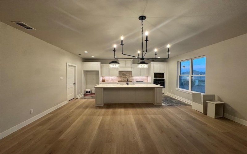 5107 Rossland Road, Abilene, TX 79606, 4 Bedrooms Bedrooms, ,2 BathroomsBathrooms,Residential,For Sale,5107 Rossland Road,20980840