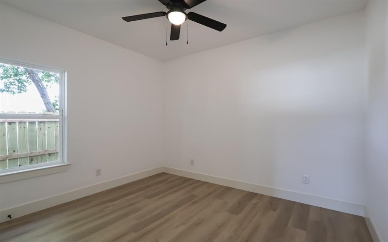 836 E Arlington Avenue, Fort Worth, TX 76104, 4 Habitaciones Habitaciones , ,2 BañosBaños,Residential,En Venta,836 E Arlington Avenue,20980931