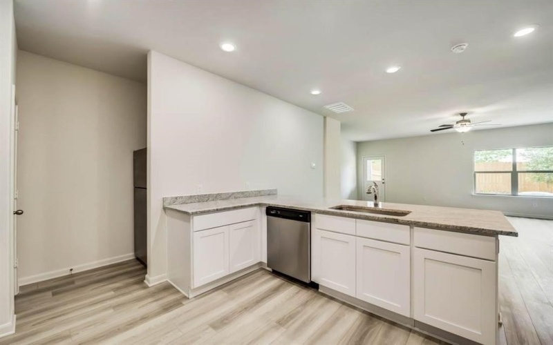 1226 Parker Drive, Princeton, TX 75407, 3 Bedrooms Bedrooms, ,2 BathroomsBathrooms,Residential Lease,For Rent,1226 Parker Drive,20981089