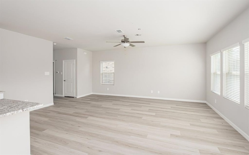 905 Rosemary Hill, McKinney, TX 75071, 3 Bedrooms Bedrooms, ,2 BathroomsBathrooms,Residential,For Sale,905 Rosemary Hill,20981517