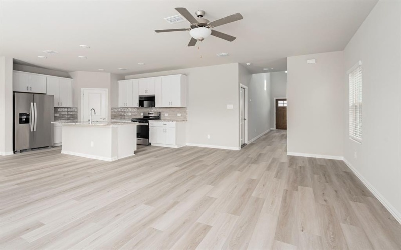 905 Rosemary Hill, McKinney, TX 75071, 3 Bedrooms Bedrooms, ,2 BathroomsBathrooms,Residential,For Sale,905 Rosemary Hill,20981517