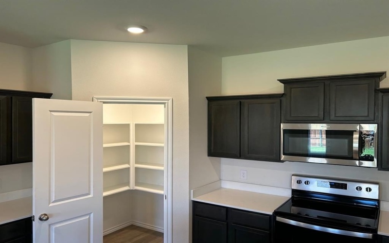 2811 Jasmine Drive, Sherman, TX 75092, 3 Bedrooms Bedrooms, ,2 BathroomsBathrooms,Residential Lease,For Rent,2811 Jasmine Drive,20982820