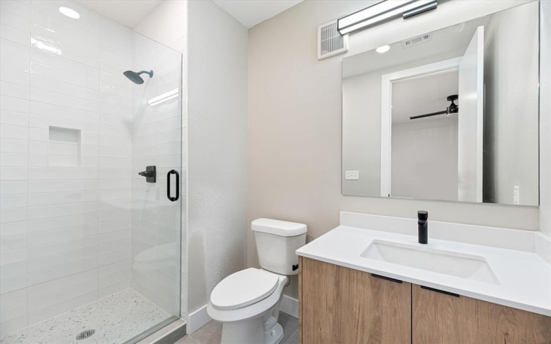 4060 Spring Valley Road #403, Farmers Branch, TX 75244, 3 Bedrooms Bedrooms, ,3 BathroomsBathrooms,Residential,For Sale,4060 Spring Valley Road,20981850