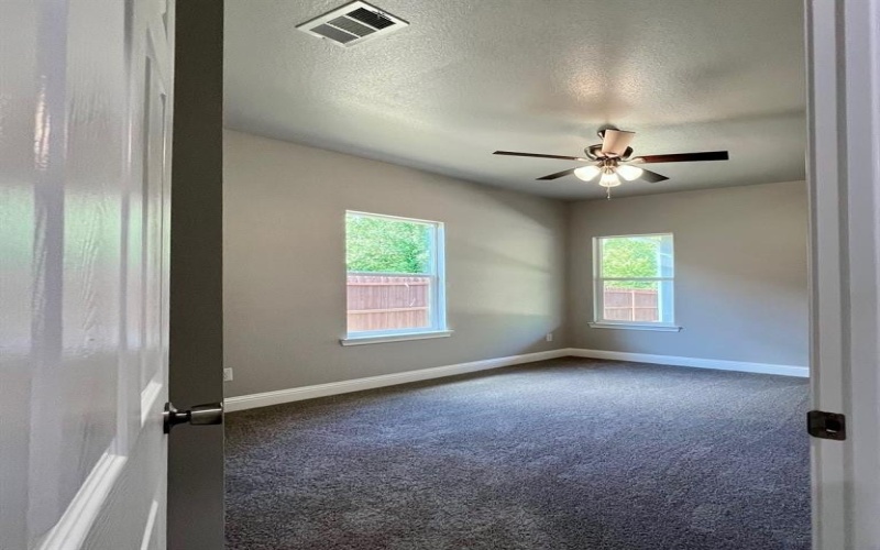 813 SAYLE, Greenville, TX 75401, 3 Bedrooms Bedrooms, ,2 BathroomsBathrooms,Residential,For Sale,813 SAYLE,20981864