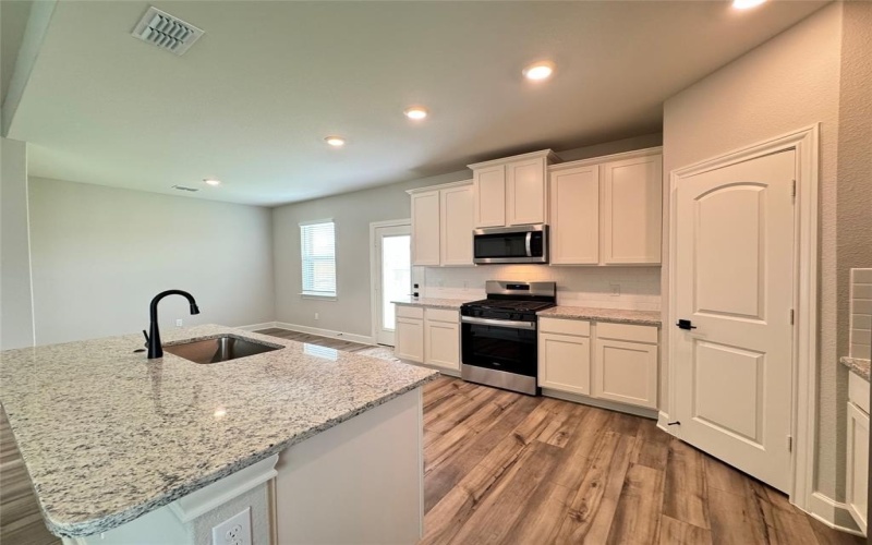 713 Emerson Drive, Anna, TX 75409, 4 Bedrooms Bedrooms, ,2 BathroomsBathrooms,Residential Lease,For Rent,713 Emerson Drive,20981916