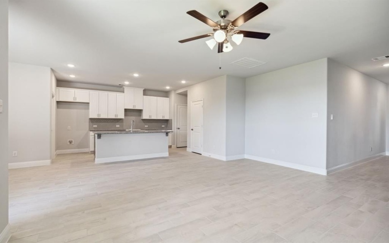 1625 Hitching Post Road, Weston, TX 75009, 3 Bedrooms Bedrooms, ,2 BathroomsBathrooms,Residential,For Sale,1625 Hitching Post Road,20981956