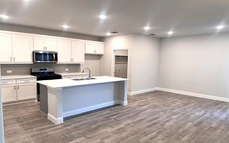 1008 Portina Drive, Anna, TX 75409, 3 Bedrooms Bedrooms, ,2 BathroomsBathrooms,Residential Lease,For Rent,1008 Portina Drive,20982041