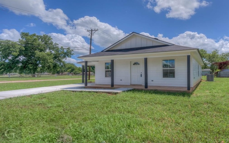 1316 Becky Street, Bossier City, LA 71111, 3 Bedrooms Bedrooms, ,1 BathroomBathrooms,Residential,For Sale,1316 Becky Street,20982085