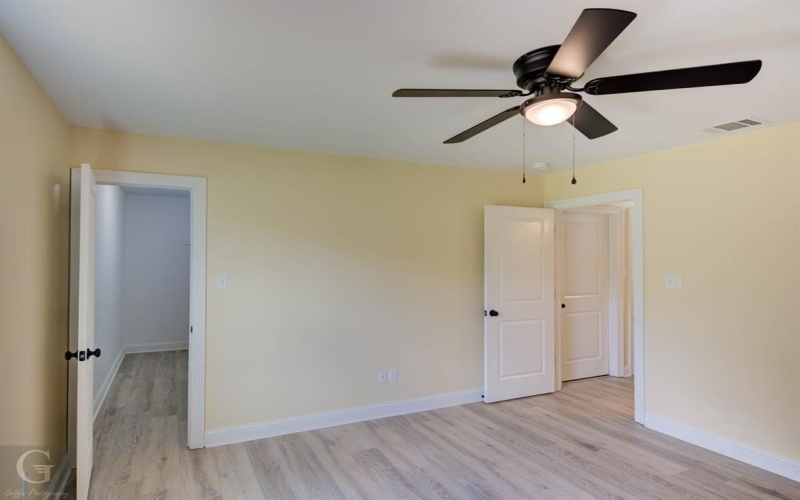 1314 Becky Street, Bossier City, LA 71111, 3 Bedrooms Bedrooms, ,1 BathroomBathrooms,Residential,For Sale,1314 Becky Street,20982116