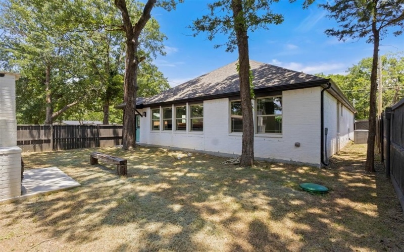 149 Chillacothe Trail, Mabank, TX 75156, 3 Bedrooms Bedrooms, ,2 BathroomsBathrooms,Residential,For Sale,149 Chillacothe Trail,20982192