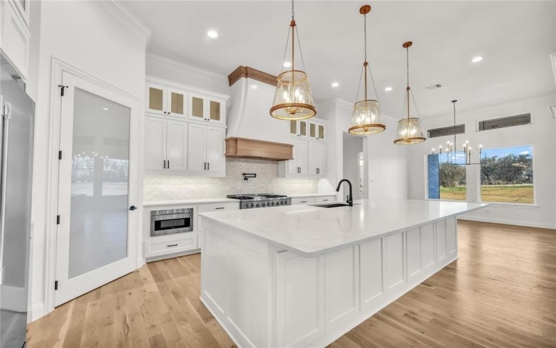 744 Cooper Trail, Weatherford, TX 76087, 4 Bedrooms Bedrooms, ,3 BathroomsBathrooms,Residential,For Sale,744 Cooper Trail,20982220