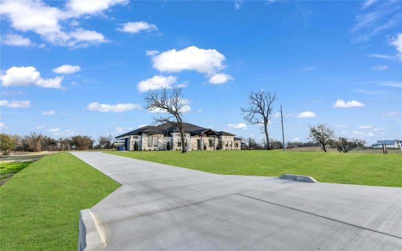 744 Cooper Trail, Weatherford, TX 76087, 4 Bedrooms Bedrooms, ,3 BathroomsBathrooms,Residential,For Sale,744 Cooper Trail,20982220