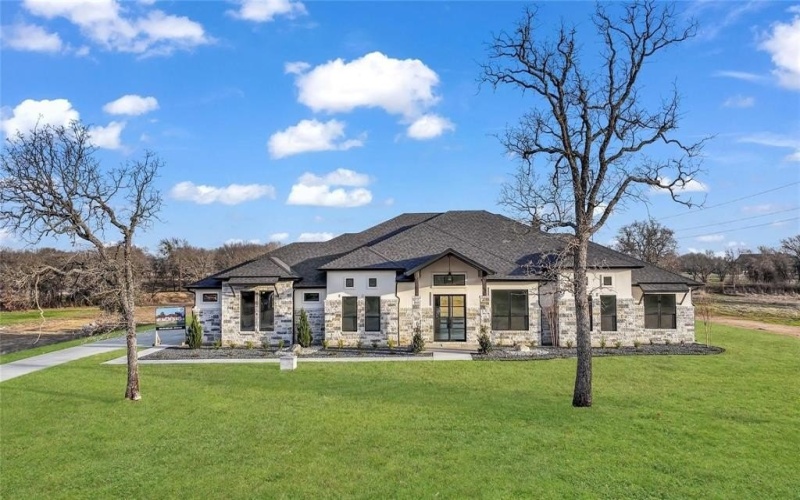 744 Cooper Trail, Weatherford, TX 76087, 4 Bedrooms Bedrooms, ,3 BathroomsBathrooms,Residential,For Sale,744 Cooper Trail,20982220