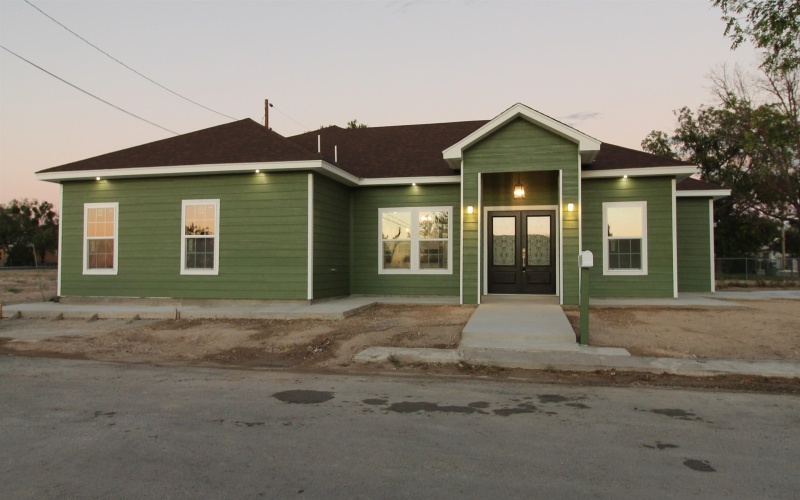 601 V, Del Rio, TX 78840, 3 Bedrooms Bedrooms, ,2 BathroomsBathrooms,Residential,For Sale,601 V,206240