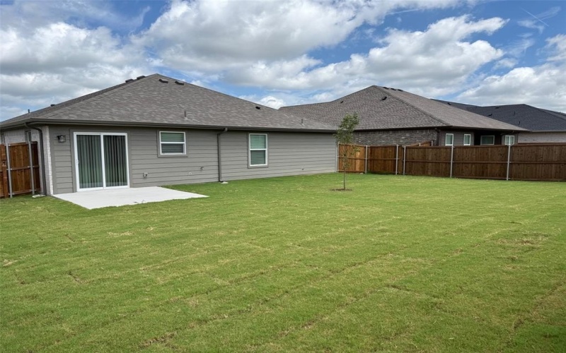 1819 Boxwood Drive, Sherman, TX 75092, 3 Bedrooms Bedrooms, ,2 BathroomsBathrooms,Residential,For Sale,1819 Boxwood Drive,20982382