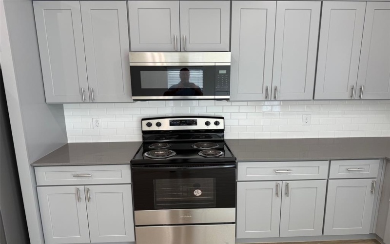 1819 Boxwood Drive, Sherman, TX 75092, 3 Bedrooms Bedrooms, ,2 BathroomsBathrooms,Residential,For Sale,1819 Boxwood Drive,20982382