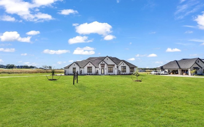 3009 Codigo Drive, Weatherford, TX 76088, 4 Bedrooms Bedrooms, ,3 BathroomsBathrooms,Residential,For Sale,3009 Codigo Drive,20982431