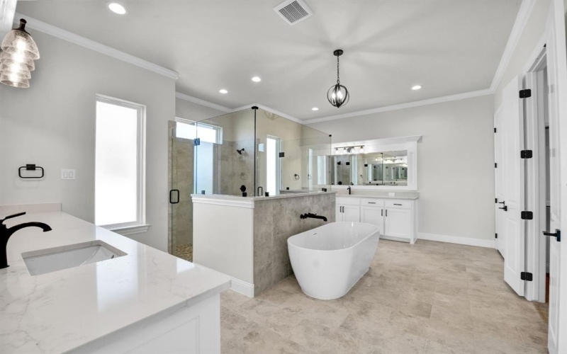 3009 Codigo Drive, Weatherford, TX 76088, 4 Bedrooms Bedrooms, ,3 BathroomsBathrooms,Residential,For Sale,3009 Codigo Drive,20982431