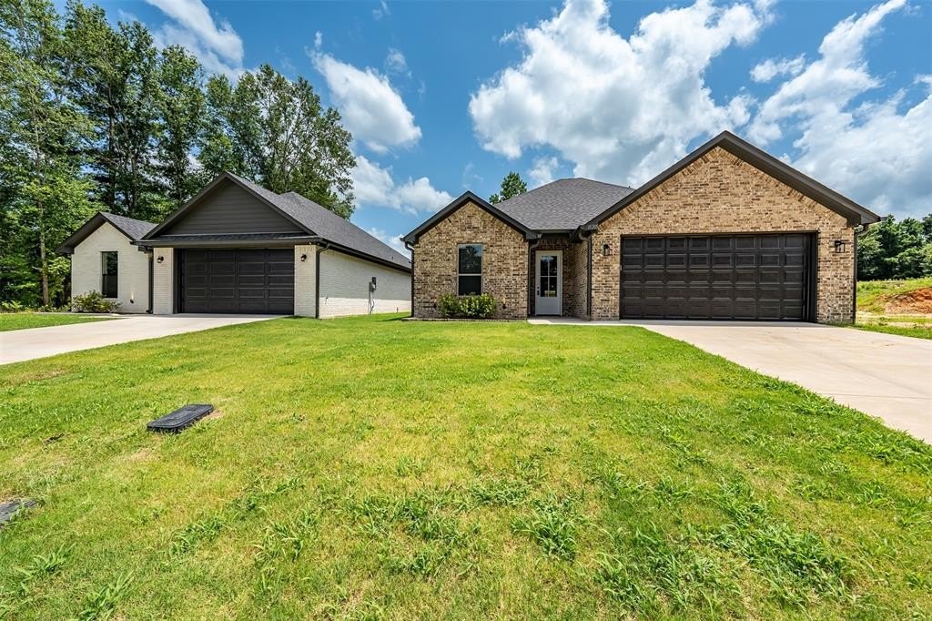 11205 CR 166, Tyler, TX 75703, 6 Bedrooms Bedrooms, ,5 BathroomsBathrooms,Residential Multi Family,For Sale,11205 CR 166,20982448