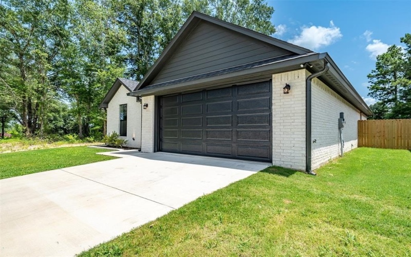 11205 CR 166, Tyler, TX 75703, 6 Bedrooms Bedrooms, ,5 BathroomsBathrooms,Residential Multi Family,For Sale,11205 CR 166,20982448