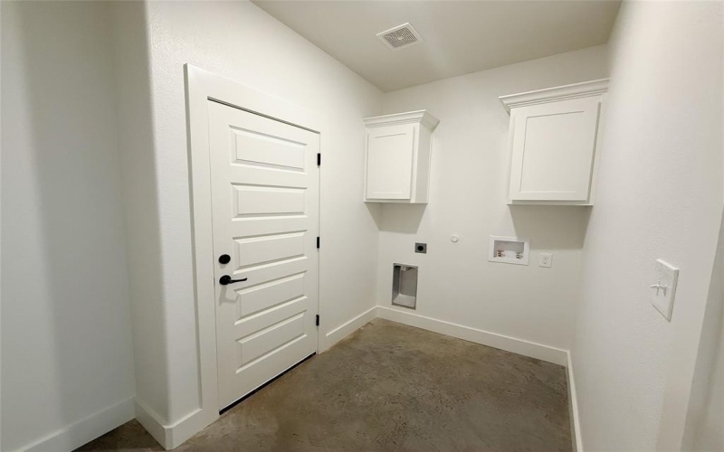 1905 S Lamar, Denison, TX 75021, 3 Bedrooms Bedrooms, ,2 BathroomsBathrooms,Residential,For Sale,1905 S Lamar,20982481