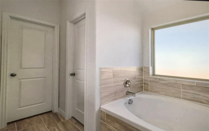 2511 Ridgecrest Lane, Sherman, TX 75092, 3 Bedrooms Bedrooms, ,2 BathroomsBathrooms,Residential Lease,For Rent,2511 Ridgecrest Lane,20982620