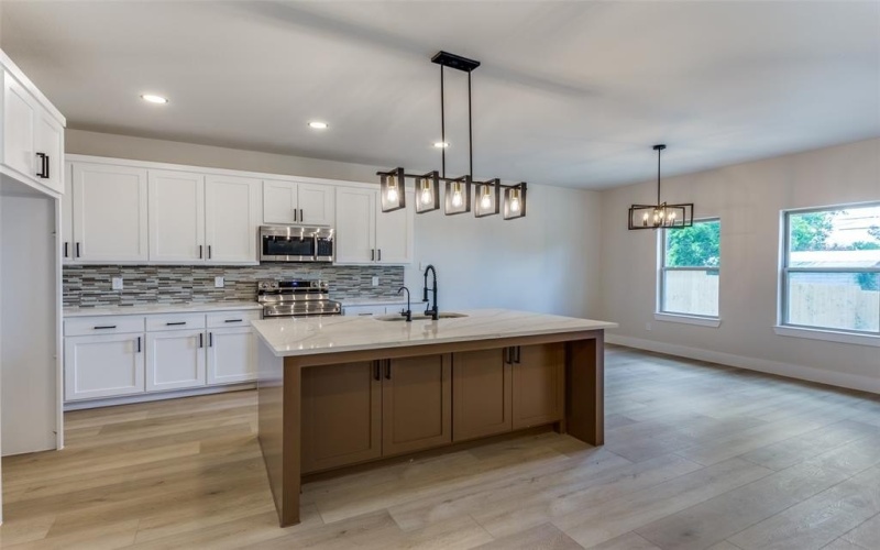 5223 Fletcher Avenue, Fort Worth, TX 76107, 3 Bedrooms Bedrooms, ,2 BathroomsBathrooms,Residential,For Sale,5223 Fletcher Avenue,20982688
