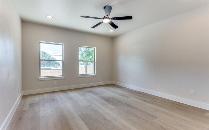 5223 Fletcher Avenue, Fort Worth, TX 76107, 3 Bedrooms Bedrooms, ,2 BathroomsBathrooms,Residential,For Sale,5223 Fletcher Avenue,20982688