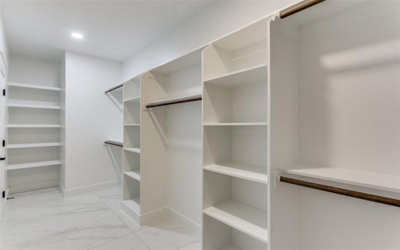 5223 Fletcher Avenue, Fort Worth, TX 76107, 3 Bedrooms Bedrooms, ,2 BathroomsBathrooms,Residential,For Sale,5223 Fletcher Avenue,20982688