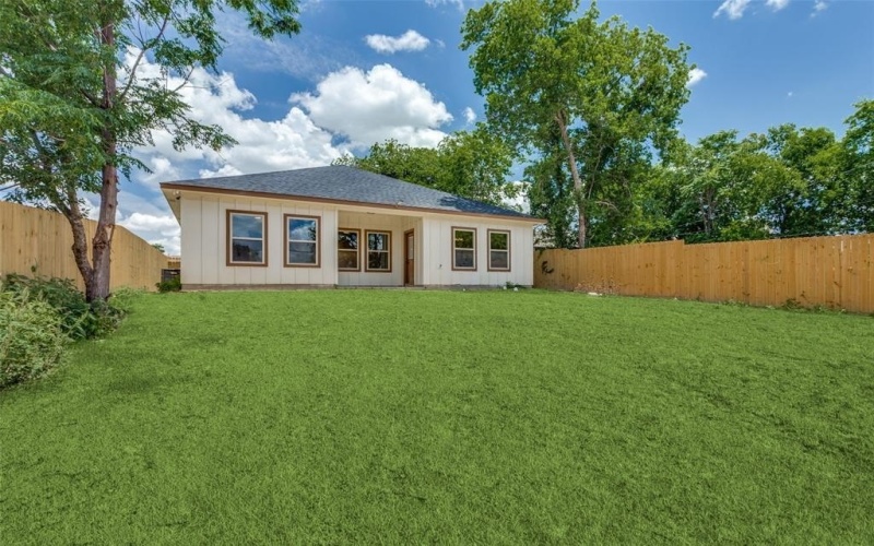 5223 Fletcher Avenue, Fort Worth, TX 76107, 3 Bedrooms Bedrooms, ,2 BathroomsBathrooms,Residential,For Sale,5223 Fletcher Avenue,20982688