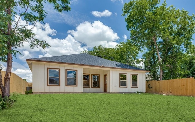 5223 Fletcher Avenue, Fort Worth, TX 76107, 3 Bedrooms Bedrooms, ,2 BathroomsBathrooms,Residential,For Sale,5223 Fletcher Avenue,20982688