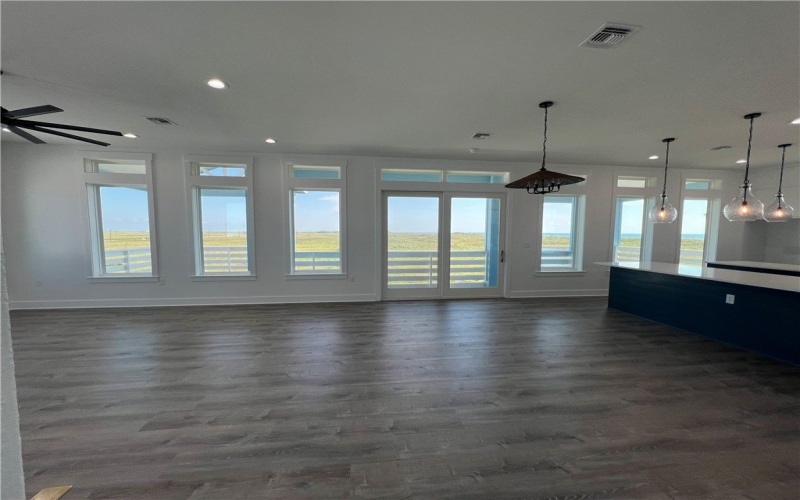 118 Frontside Drive, Corpus Christi, TX 78418, 6 Bedrooms Bedrooms, ,7 BathroomsBathrooms,Residential,For Sale,118 Frontside Drive,461262