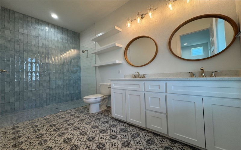 118 Frontside Drive, Corpus Christi, TX 78418, 6 Bedrooms Bedrooms, ,7 BathroomsBathrooms,Residential,For Sale,118 Frontside Drive,461262