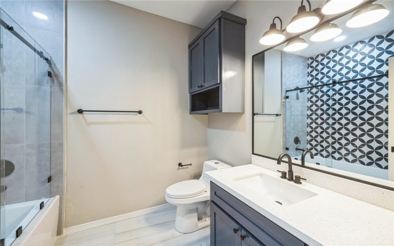 3209 S Kerala Avenue, Edinburg, TX 78539, 4 Bedrooms Bedrooms, ,3 BathroomsBathrooms,Residential,For Sale,3209 S Kerala Avenue,452740