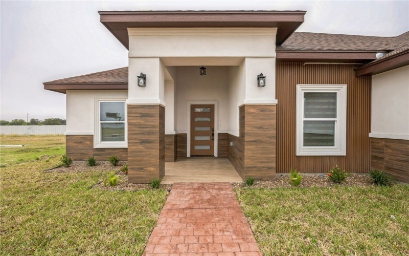 3209 S Kerala Avenue, Edinburg, TX 78539, 4 Bedrooms Bedrooms, ,3 BathroomsBathrooms,Residential,For Sale,3209 S Kerala Avenue,452740