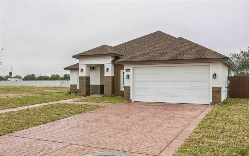 3209 S Kerala Avenue, Edinburg, TX 78539, 4 Bedrooms Bedrooms, ,3 BathroomsBathrooms,Residential,For Sale,3209 S Kerala Avenue,452740