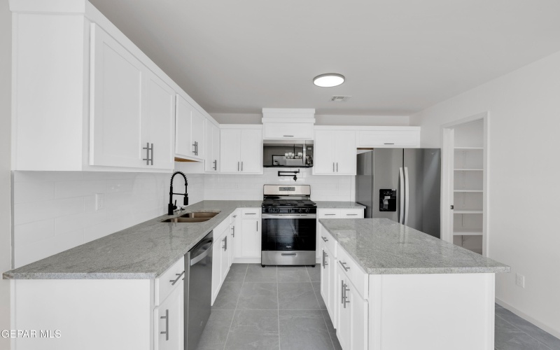 15221 Purpose Avenue, El Paso, TX 79938, 3 Bedrooms Bedrooms, ,2 BathroomsBathrooms,Residential,For Sale,15221 Purpose Avenue,925370