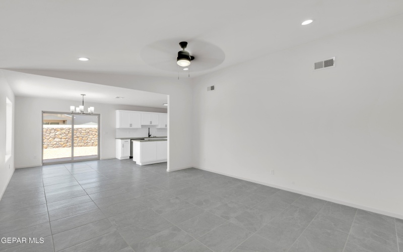 15221 Purpose Avenue, El Paso, TX 79938, 3 Bedrooms Bedrooms, ,2 BathroomsBathrooms,Residential,For Sale,15221 Purpose Avenue,925370
