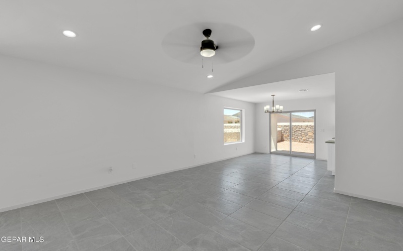 15221 Purpose Avenue, El Paso, TX 79938, 3 Bedrooms Bedrooms, ,2 BathroomsBathrooms,Residential,For Sale,15221 Purpose Avenue,925370