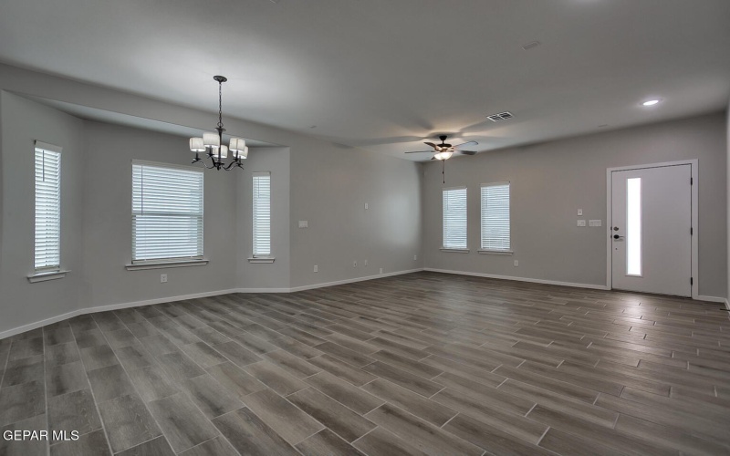 15121 Ambition Avenue, El Paso, TX 79938, 4 Bedrooms Bedrooms, ,2 BathroomsBathrooms,Residential,For Sale,15121 Ambition Avenue,925373