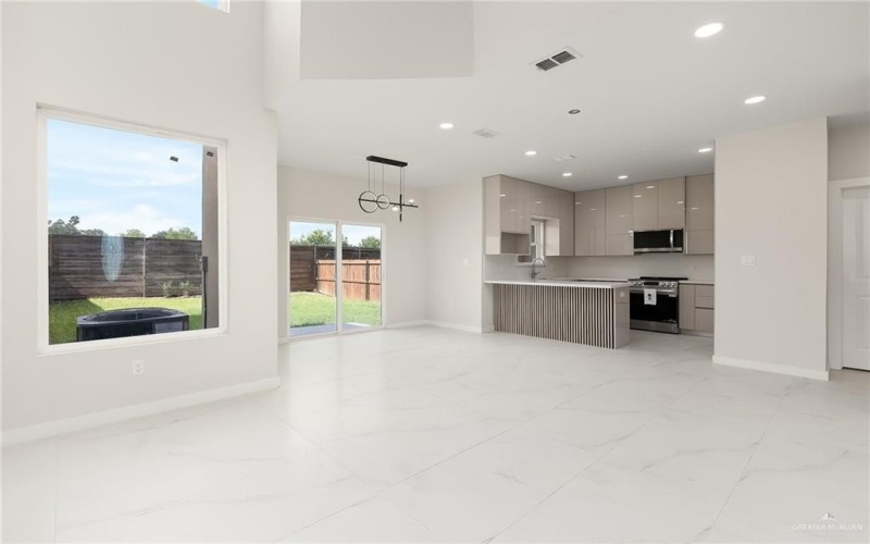 2209 Corales Street, Mission, TX 78573, 3 Bedrooms Bedrooms, ,2 BathroomsBathrooms,Residential,For Sale,2209 Corales Street,471577