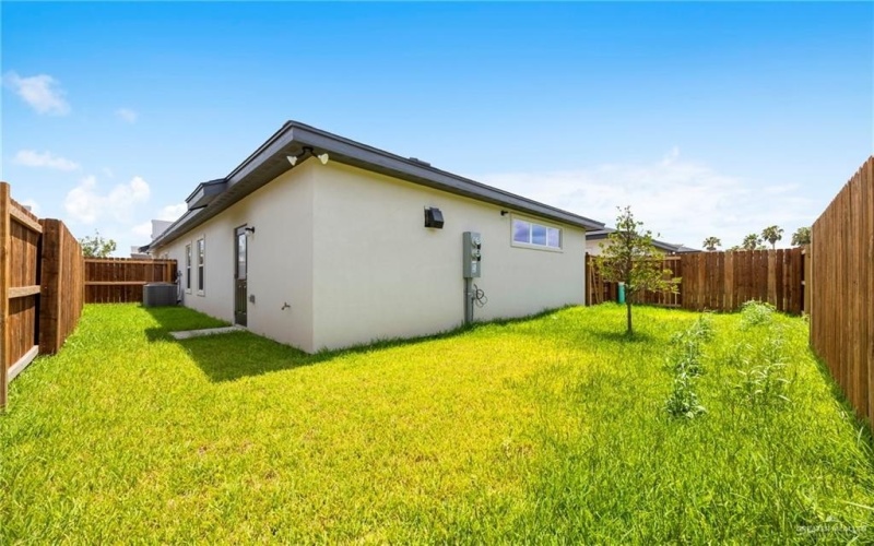 3512 Jessica Lane #4, Weslaco, TX 78596, 3 Bedrooms Bedrooms, ,2 BathroomsBathrooms,Residential Lease,For Rent,3512 Jessica Lane,474491