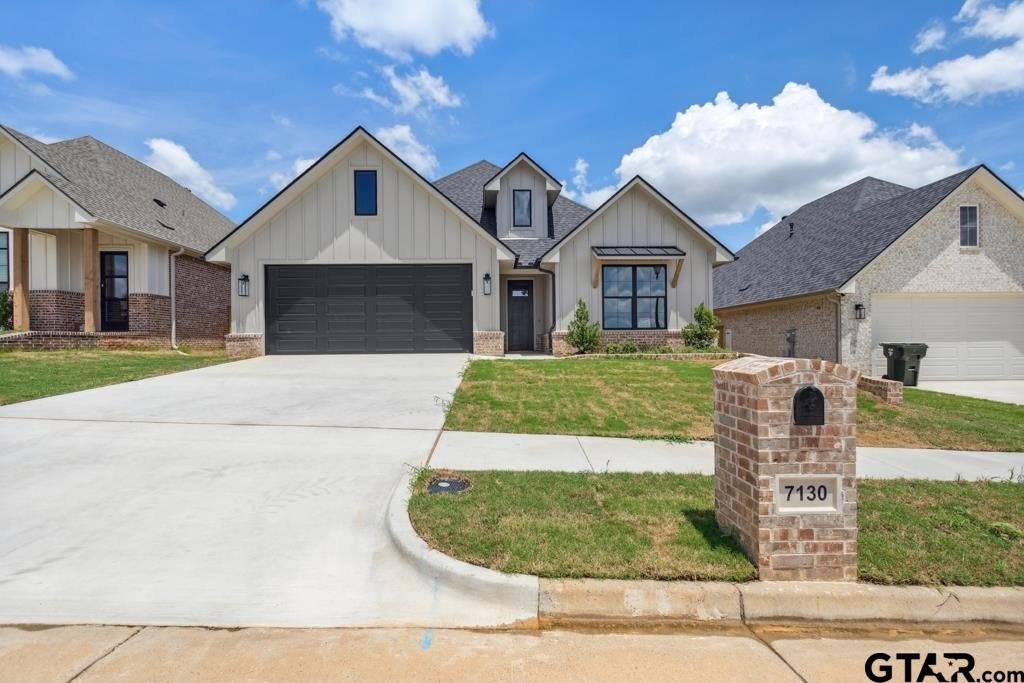 7130 Alexander, Tyler, TX 75707, 3 Bedrooms Bedrooms, ,2 BathroomsBathrooms,Residential,For Sale,7130 Alexander,25009752