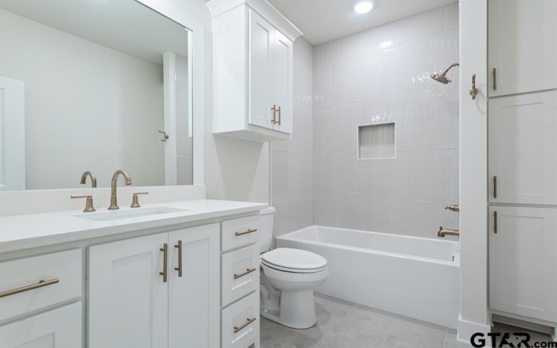 7130 Alexander, Tyler, TX 75707, 3 Bedrooms Bedrooms, ,2 BathroomsBathrooms,Residential,For Sale,7130 Alexander,25009752