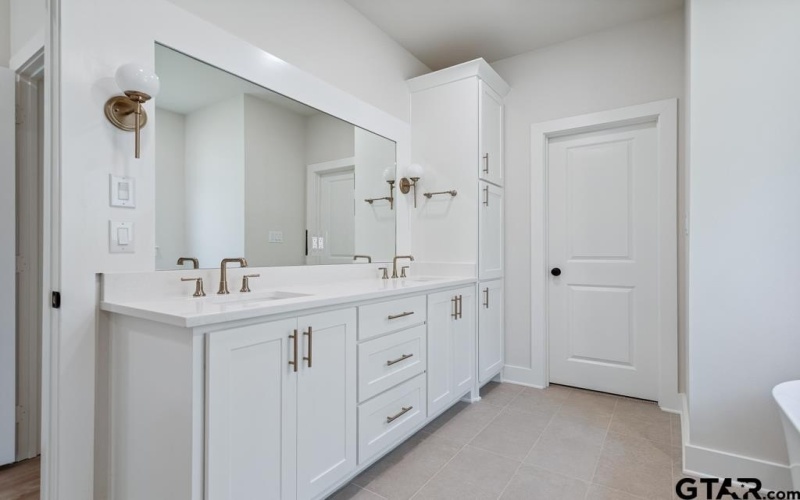 7130 Alexander, Tyler, TX 75707, 3 Bedrooms Bedrooms, ,2 BathroomsBathrooms,Residential,For Sale,7130 Alexander,25009752