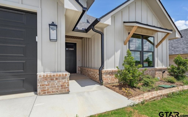 7130 Alexander, Tyler, TX 75707, 3 Bedrooms Bedrooms, ,2 BathroomsBathrooms,Residential,For Sale,7130 Alexander,25009752