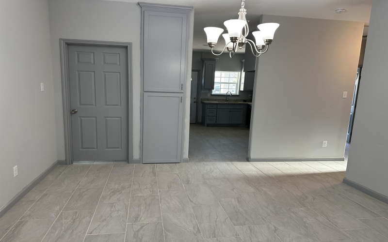 505 E De La Rosa, Del Rio, TX 78840, 3 Bedrooms Bedrooms, ,2 BathroomsBathrooms,Residential,For Sale,505 E De La Rosa,206547