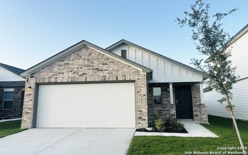 4241 Carlotta, New Braunfels, TX 78130, 3 Bedrooms Bedrooms, ,2 BathroomsBathrooms,Residential Lease,For Rent,4241 Carlotta,1875552